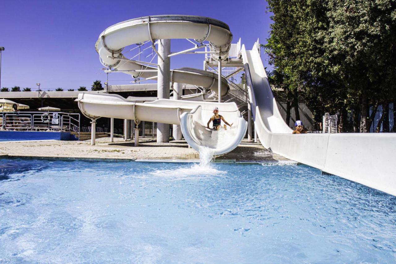 Villaggio Lido D'Abruzzo Розето-дельи-Абруцци Экстерьер фото